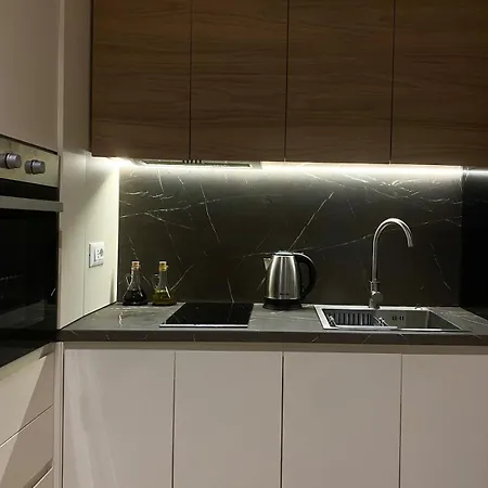 Perfect Location, Calm, Private * Tirana